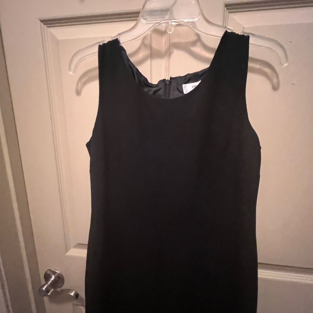 Jones Studio Classic Black Backless Dress